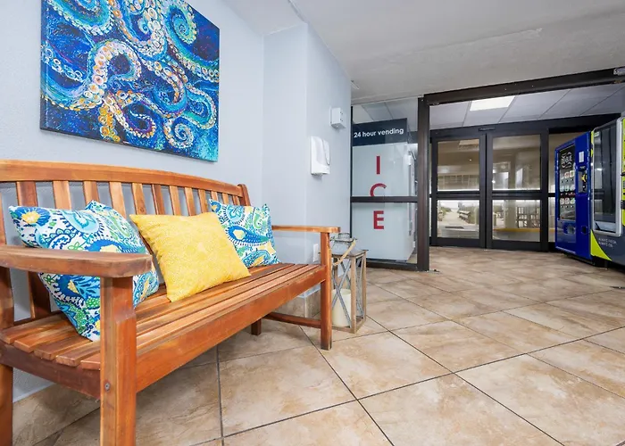 Island Winds East 210 Apartment *