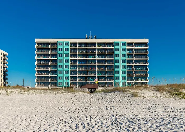 Island Winds East 210