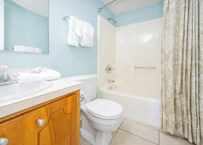 Island Winds East 210 Apartment *