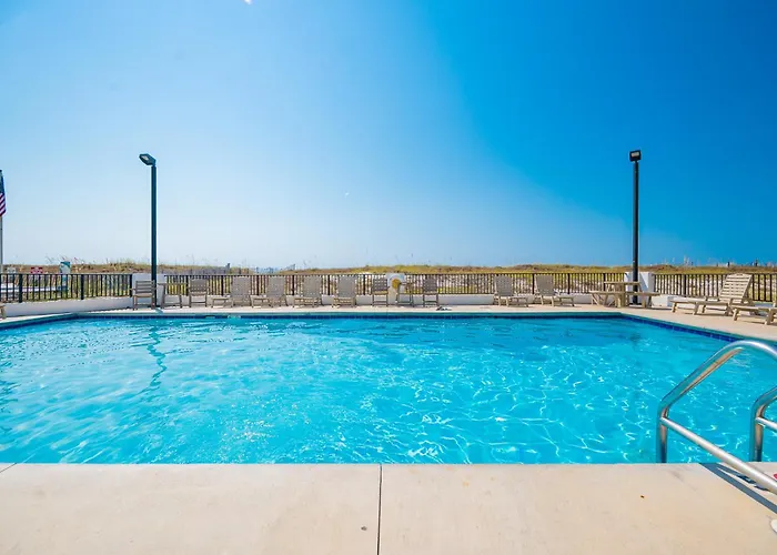 Apartment Island Winds East 210